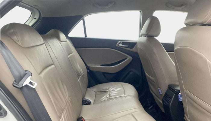2018 Hyundai Elite i20 ASTA 1.2, Petrol, Manual, 43,312 km, Right Side Rear Door Cabin