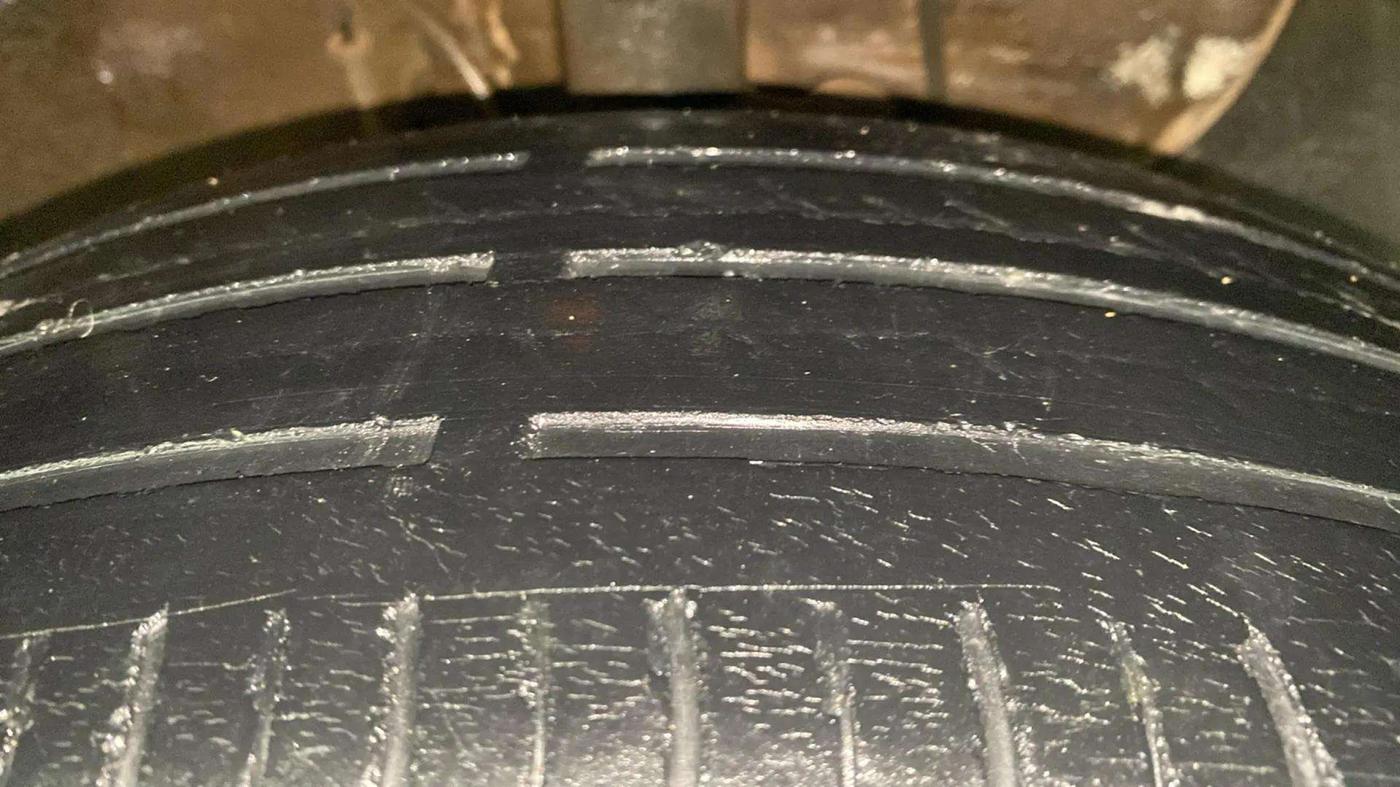2018 Hyundai Elite i20 ASTA 1.2, Petrol, Manual, 43,312 km, Right Front Tyre Tread