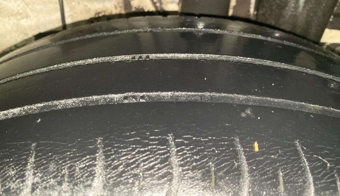 2018 Hyundai Elite i20 ASTA 1.2, Petrol, Manual, 43,312 km, Left Rear Tyre Tread