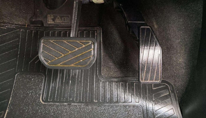2020 Maruti S PRESSO VXI AMT, Petrol, Automatic, 10,281 km, Pedals