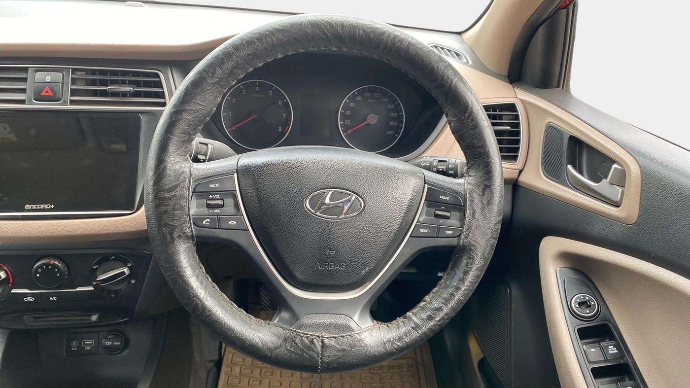 2019 Hyundai Elite i20 MAGNA PLUS 1.2, Petrol, Manual, 45,485 km, Steering Wheel Close Up
