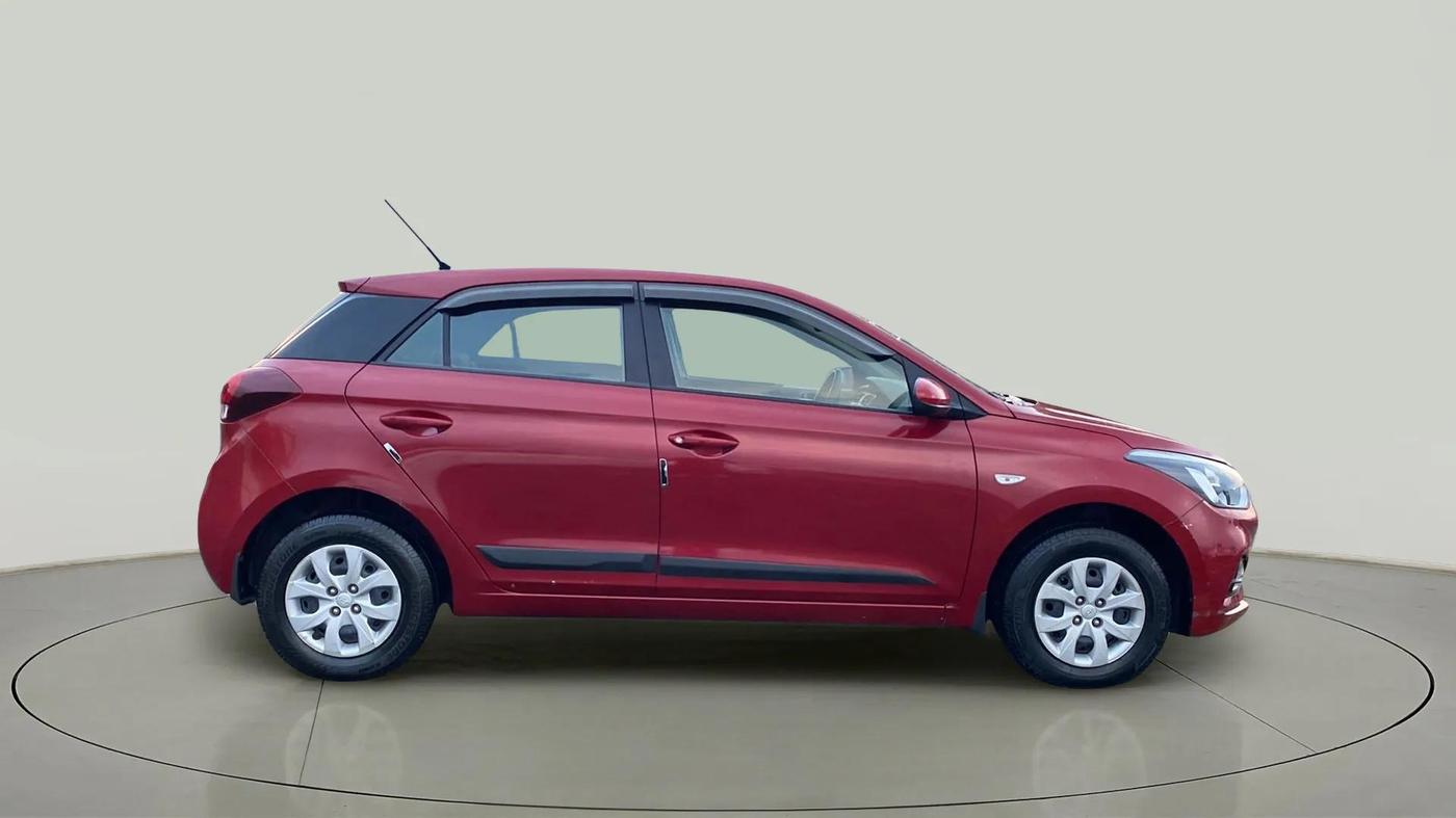 2019 Hyundai Elite i20 MAGNA PLUS 1.2, Petrol, Manual, 45,485 km, Right Side View