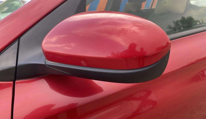 2019 Hyundai Elite i20 MAGNA PLUS 1.2, Petrol, Manual, 45,368 km, Left rear-view mirror - Cover has minor damage