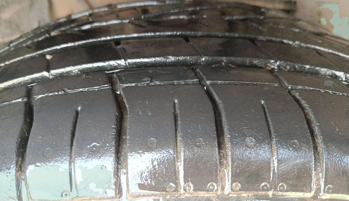 2023 Tata NEXON XZA PLUS SUNROOF PETROL, Petrol, Automatic, 61,256 km, Right Front Tyre Tread