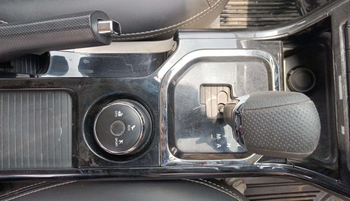 2023 Tata NEXON XZA PLUS SUNROOF PETROL, Petrol, Automatic, 61,256 km, Gear Lever