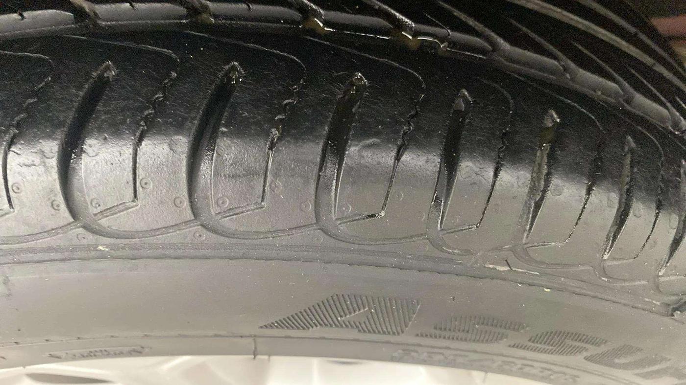 2019 Ford Ecosport TITANIUM + 1.5L PETROL, Petrol, Manual, 22,584 km, Right Rear Tyre Tread