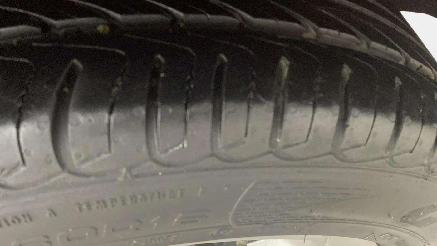 2019 Ford Ecosport TITANIUM + 1.5L PETROL, Petrol, Manual, 22,584 km, Left Rear Tyre Tread