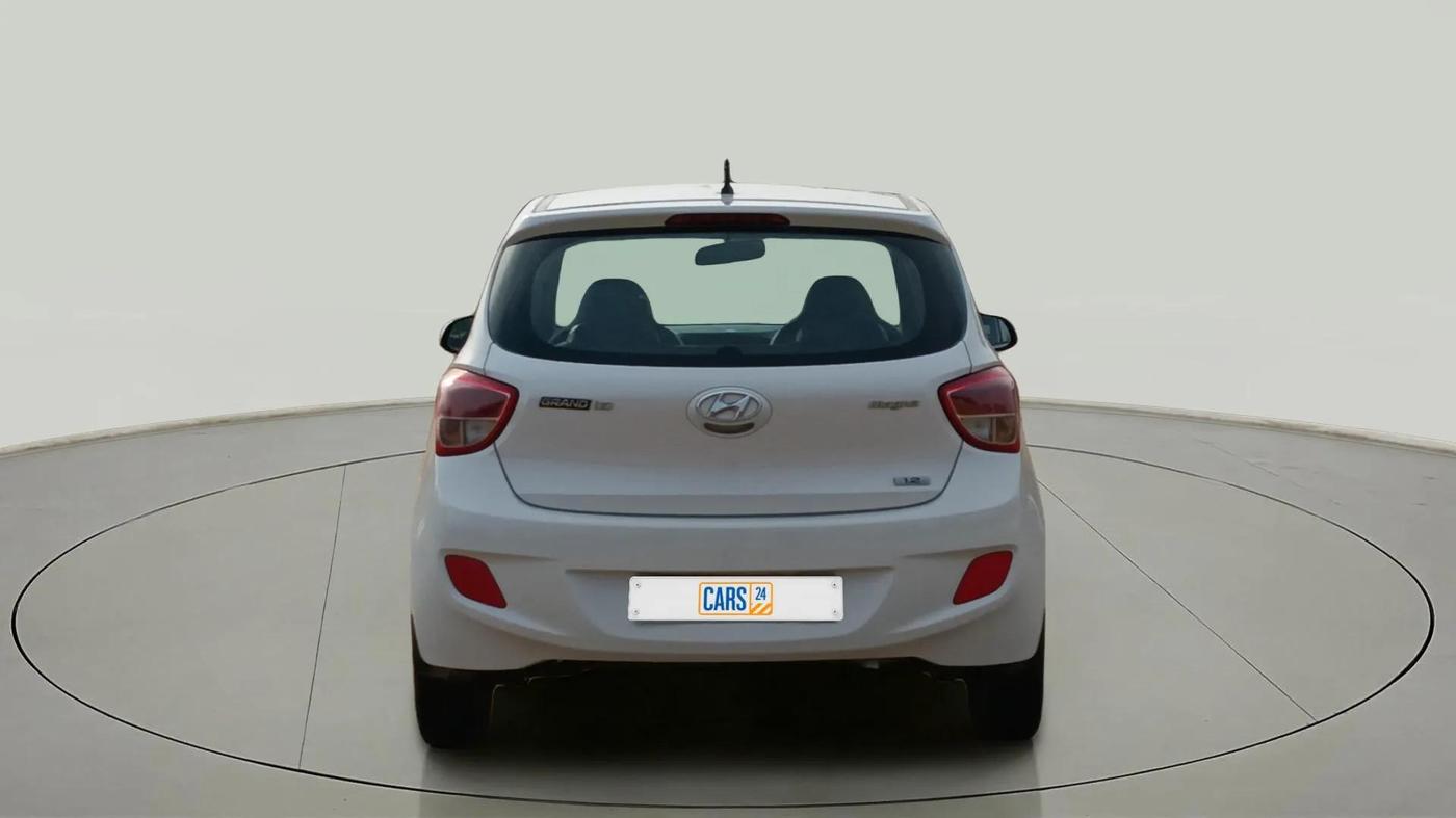 2016 Hyundai Grand i10 MAGNA 1.2 KAPPA VTVT, Petrol, Manual, 64,132 km, Back/Rear