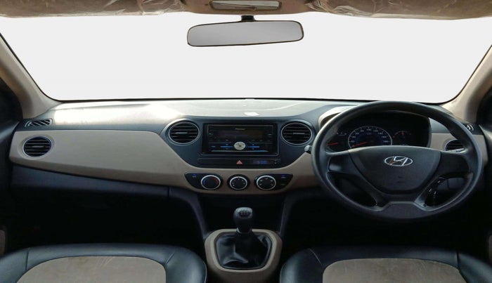 2016 Hyundai Grand i10 MAGNA 1.2 KAPPA VTVT, Petrol, Manual, 64,132 km, Dashboard