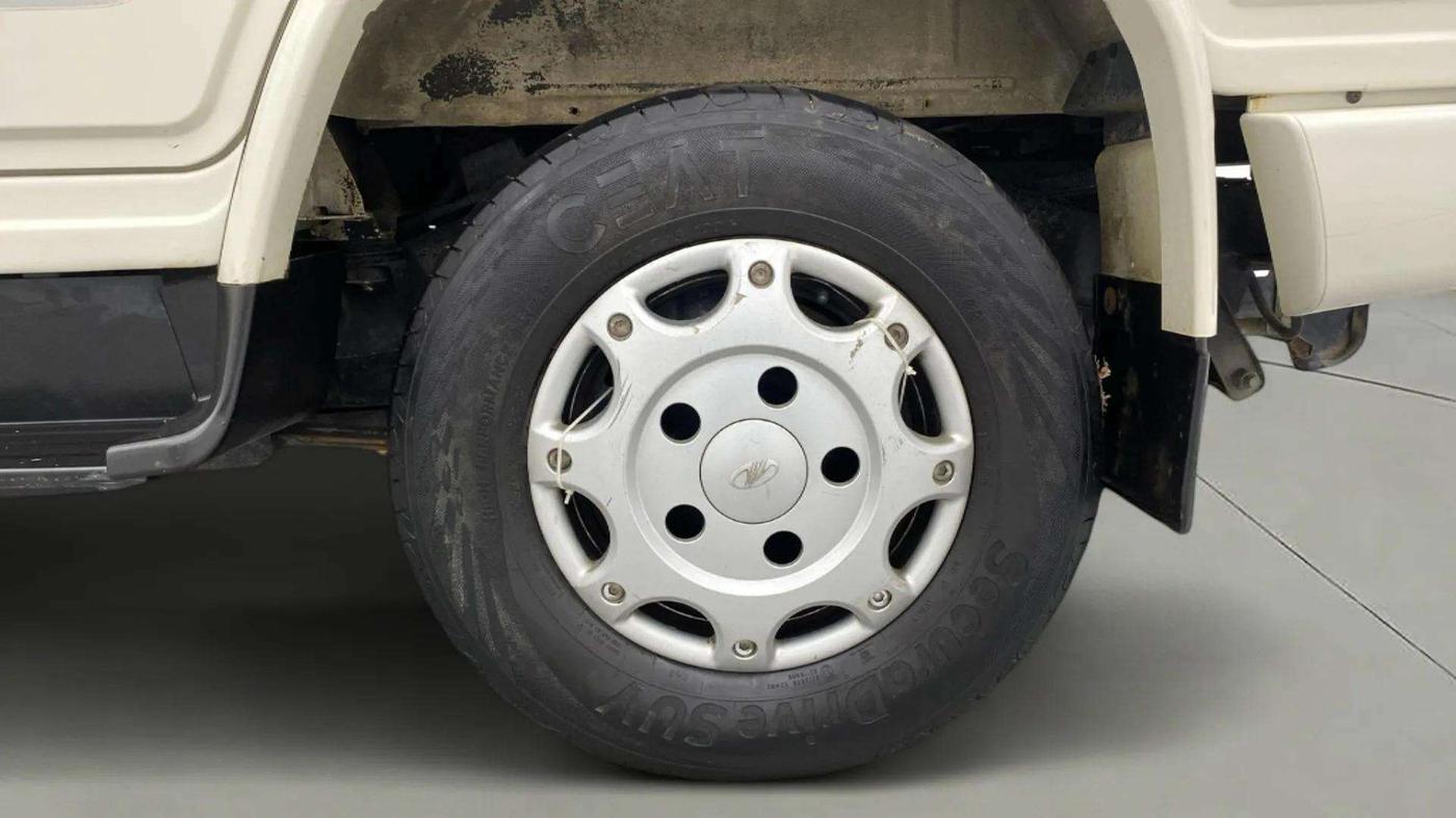 2022 Mahindra Bolero B6 (O), Diesel, Manual, 37,263 km, Left Rear Wheel