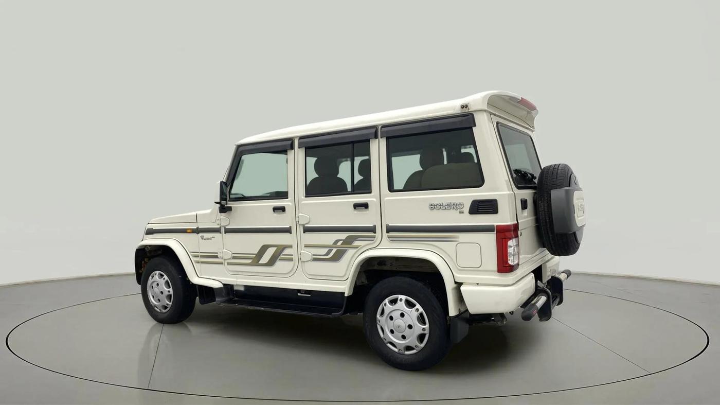 2022 Mahindra Bolero B6 (O), Diesel, Manual, 37,263 km, Left Back Diagonal