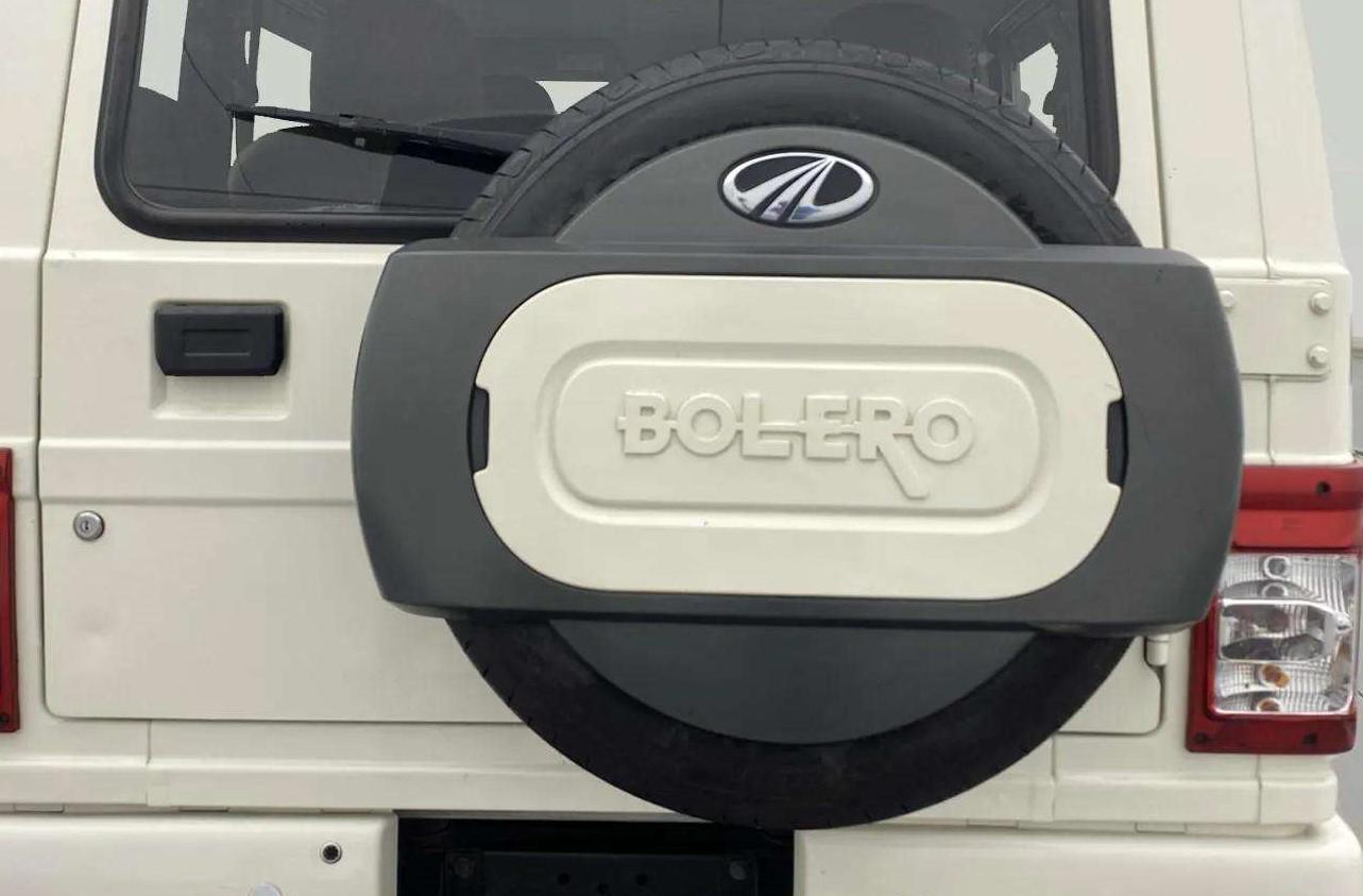 2022 Mahindra Bolero B6 (O), Diesel, Manual, 37,263 km, Spare Tyre