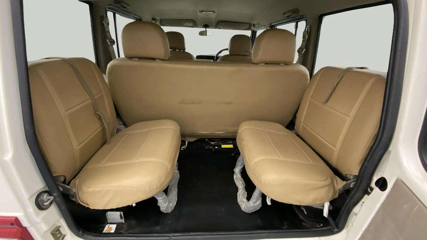 2022 Mahindra Bolero B6 (O), Diesel, Manual, 37,263 km, Third Seat Row ( optional )