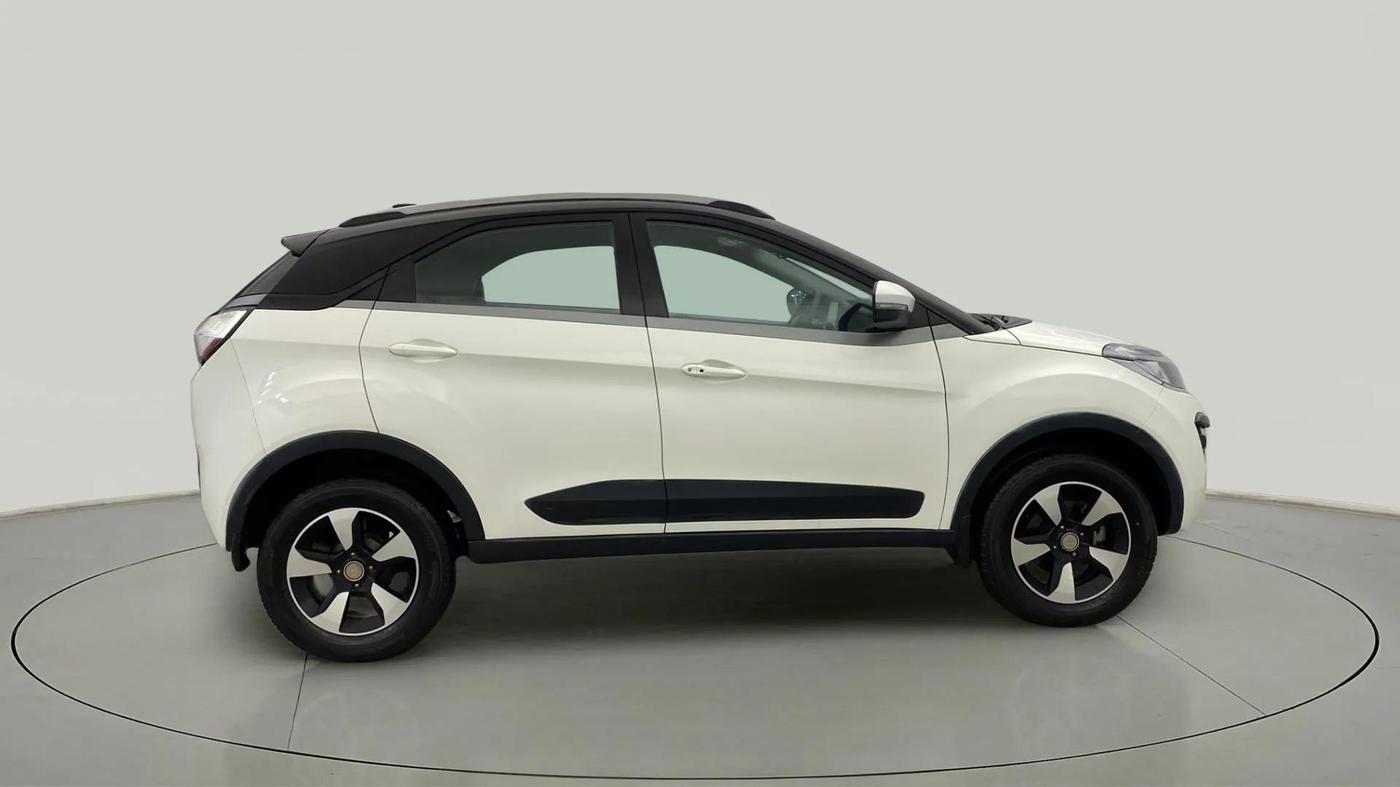 2019 Tata NEXON XZ PLUS PETROL, Petrol, Manual, 21,580 km, Right Side View