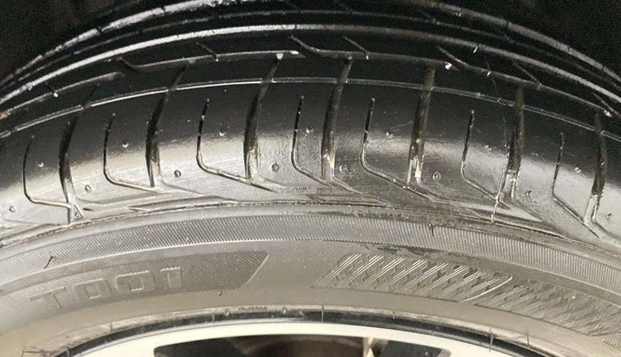 2019 Tata NEXON XZ PLUS PETROL, Petrol, Manual, 21,580 km, Right Front Tyre Tread