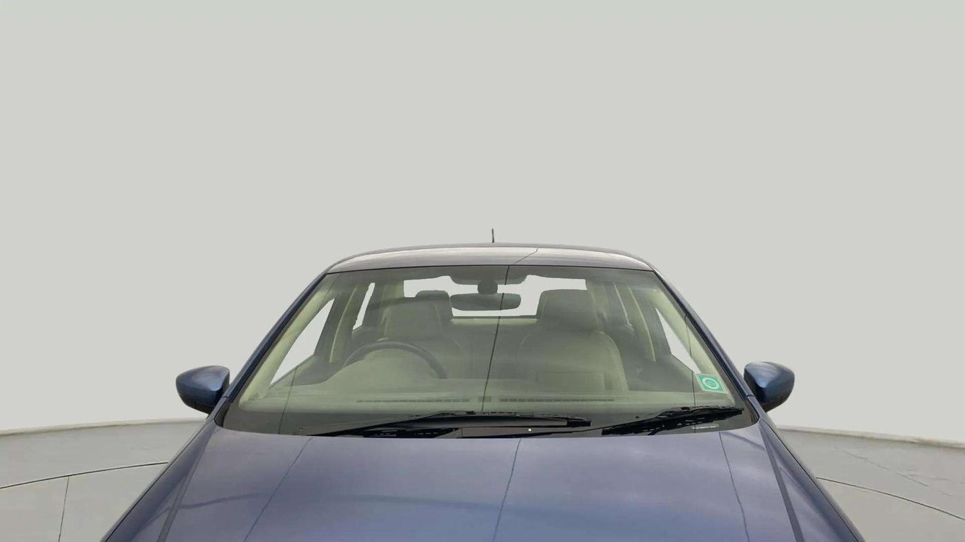2018 Volkswagen Vento 1.2 TSI HIGHLINE PLUS AT, Petrol, Automatic, 35,560 km, Front Windshield
