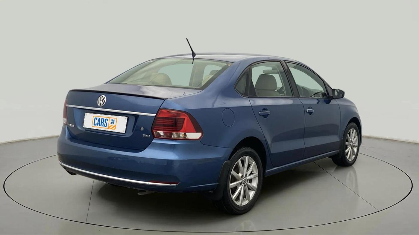 2018 Volkswagen Vento 1.2 TSI HIGHLINE PLUS AT, Petrol, Automatic, 35,560 km, Right Back Diagonal
