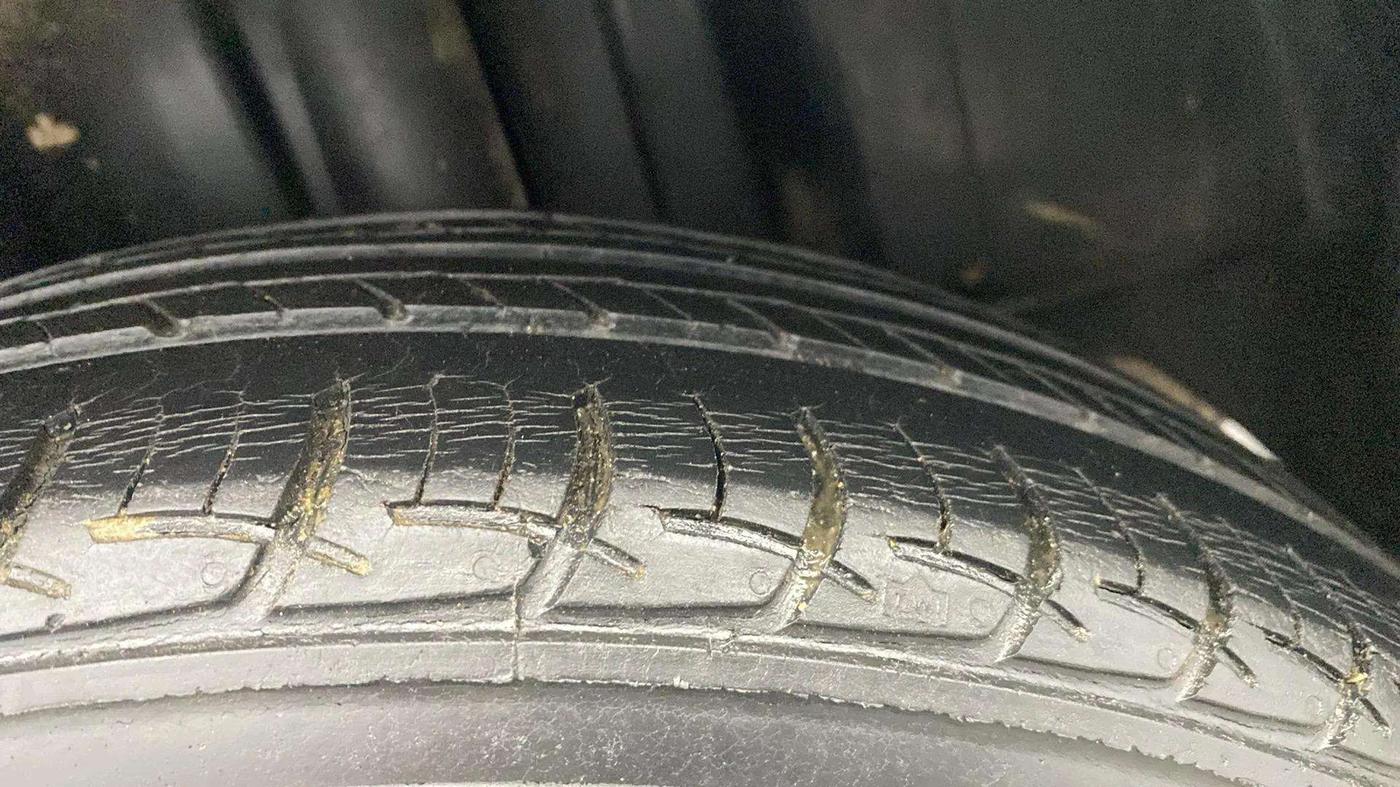 2018 Volkswagen Vento 1.2 TSI HIGHLINE PLUS AT, Petrol, Automatic, 35,560 km, Left Rear Tyre Tread