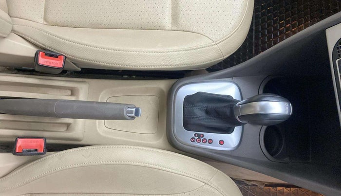 2018 Volkswagen Vento 1.2 TSI HIGHLINE PLUS AT, Petrol, Automatic, 35,560 km, Gear Lever