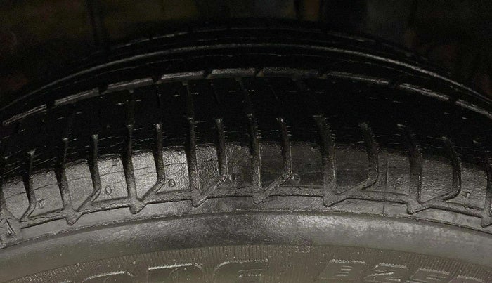 2017 Hyundai i20 Active 1.2 S, Petrol, Manual, 23,387 km, Left Rear Tyre Tread