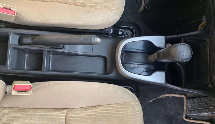 2017 Honda Jazz 1.2L I-VTEC V AT, Petrol, Automatic, 83,251 km, Gear Lever