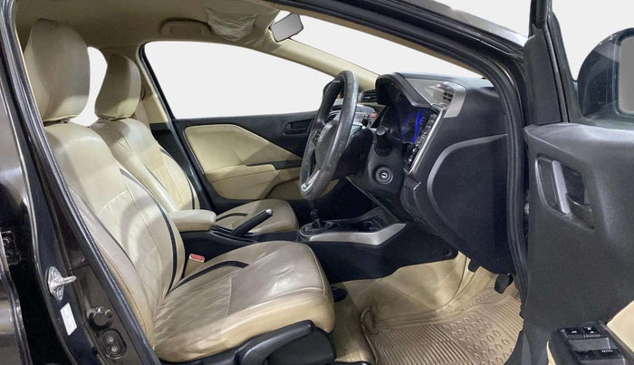 2015 Honda City 1.5L I-VTEC SV, Petrol, Manual, 41,598 km, Right Side Front Door Cabin