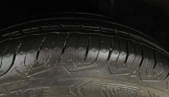2015 Honda City 1.5L I-VTEC SV, Petrol, Manual, 41,598 km, Right Front Tyre Tread