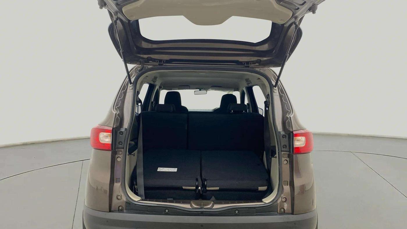 2023 Renault TRIBER RXT, Petrol, Manual, 12,732 km, Boot Open Zoomed View