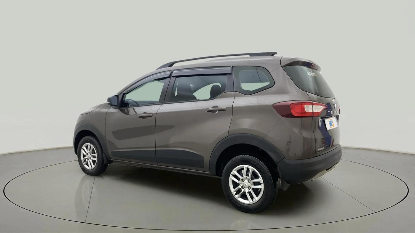 2023 Renault TRIBER RXT, Petrol, Manual, 12,732 km, Left Back Diagonal
