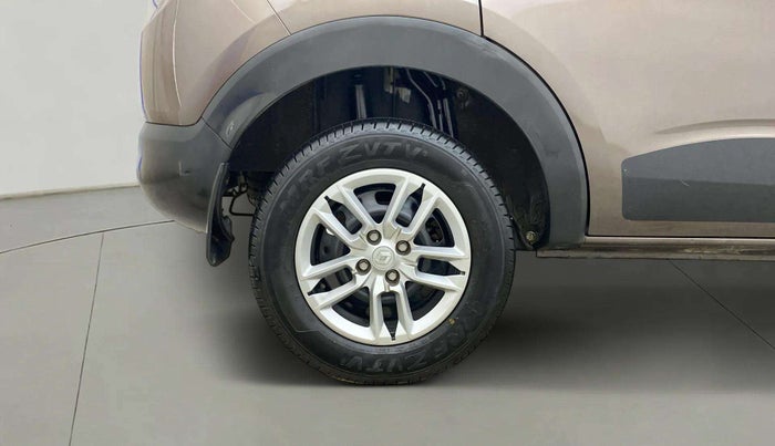 2023 Renault TRIBER RXT, Petrol, Manual, 12,101 km, Right Rear Wheel