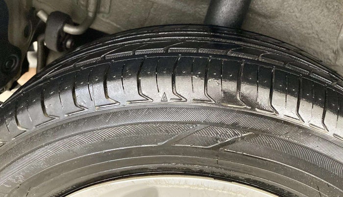2016 Maruti Celerio VXI, Petrol, Manual, 30,624 km, Left Front Tyre Tread