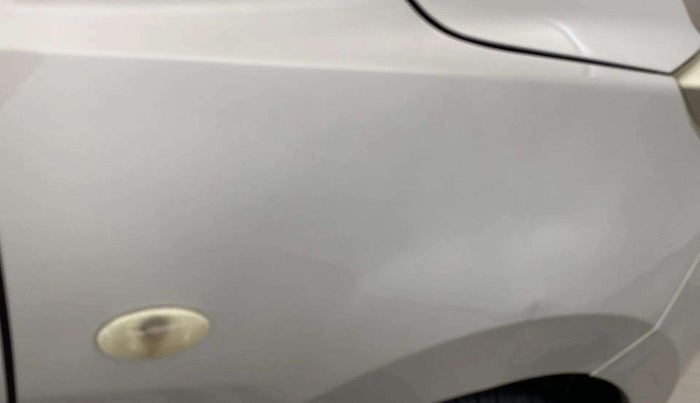2016 Maruti Celerio VXI, Petrol, Manual, 30,624 km, Right fender - Minor scratches