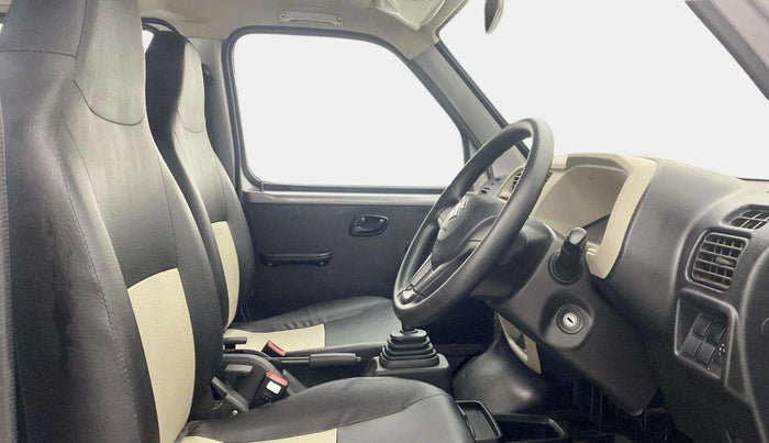 2023 Maruti Eeco 5 STR AC, Petrol, Manual, 20,053 km, Right Side Front Door Cabin