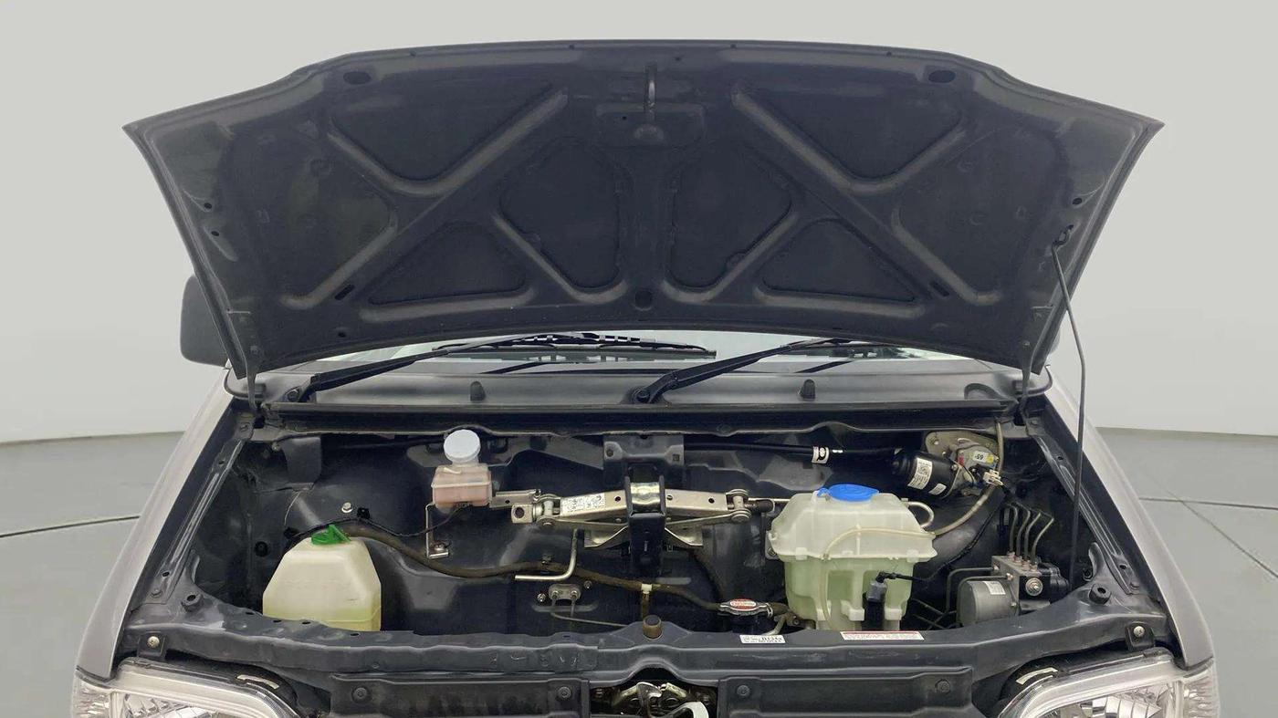 2023 Maruti Eeco 5 STR AC, Petrol, Manual, 20,053 km, Open Bonet