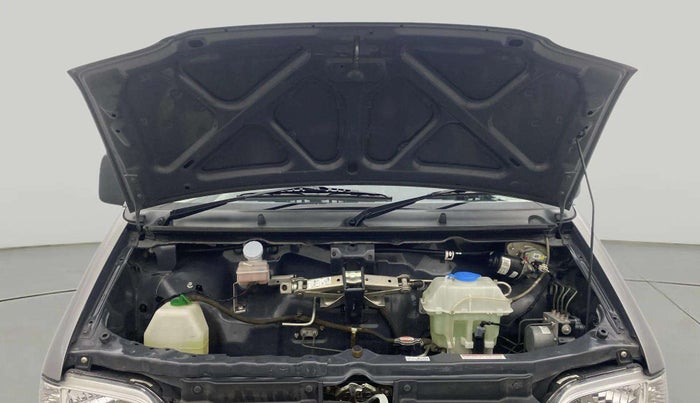 2023 Maruti Eeco 5 STR AC, Petrol, Manual, 20,053 km, Open Bonet