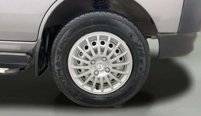 2023 Maruti Eeco 5 STR AC, Petrol, Manual, 20,053 km, Right Front Wheel