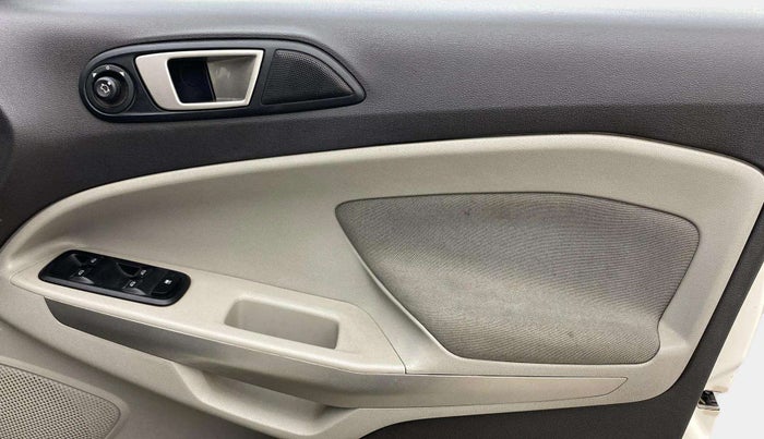 2015 Ford Ecosport TITANIUM 1.5L PETROL AT, Petrol, Automatic, 99,321 km, Driver Side Door Panels Control