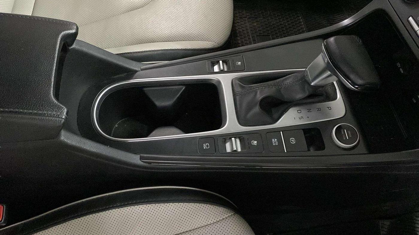 2020 Hyundai Creta SX (O) IVT 1.5 PETROL, Petrol, Automatic, 1,00,707 km, Gear Lever