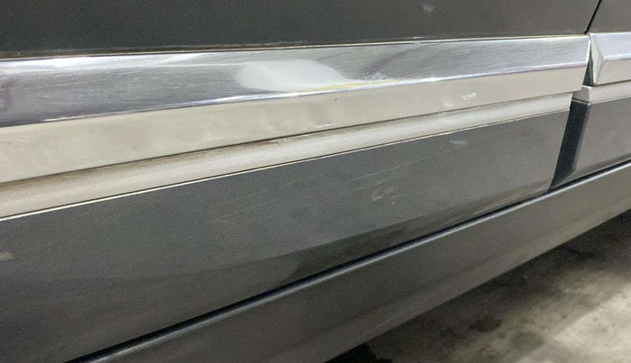 2021 KIA SELTOS HTX IVT 1.5 PETROL, Petrol, Automatic, 28,844 km, Right rear door - Slightly dented