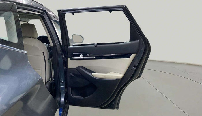 2021 KIA SELTOS HTX IVT 1.5 PETROL, Petrol, Automatic, 28,844 km, RHS Rear Door