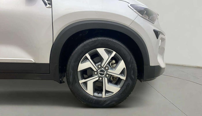 2022 KIA SONET HTK PLUS 1.2, CNG, Manual, 9,300 km, Right Front Wheel