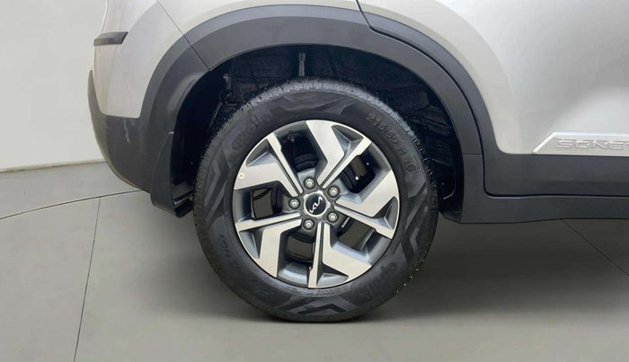 2022 KIA SONET HTK PLUS 1.2, CNG, Manual, 9,300 km, Right Rear Wheel
