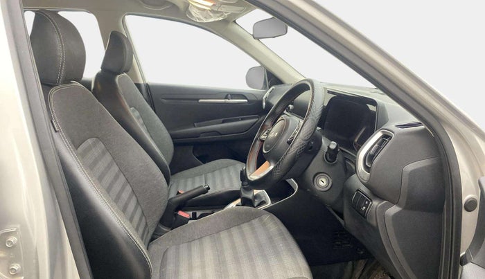 2022 KIA SONET HTK PLUS 1.2, CNG, Manual, 9,300 km, Right Side Front Door Cabin