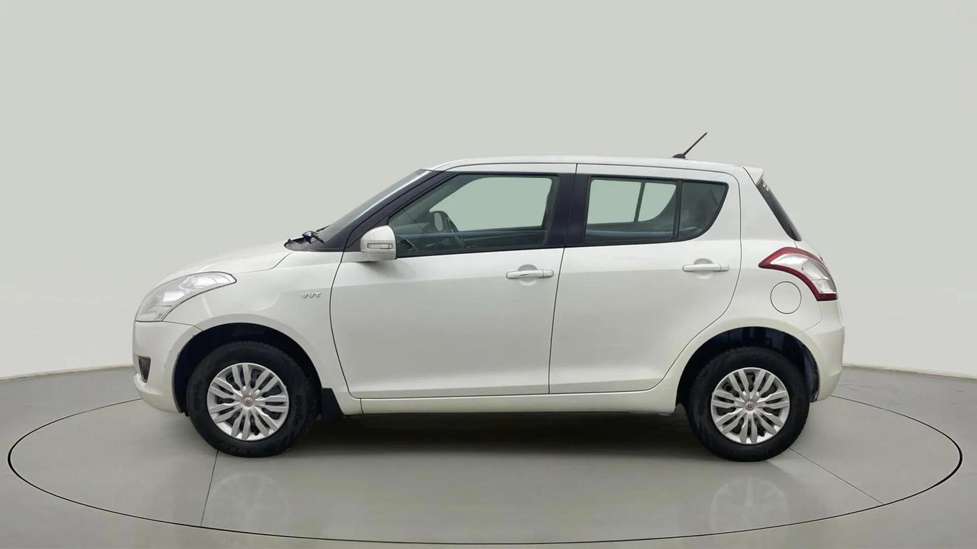 2013 Maruti Swift VXI, Petrol, Manual, 72,818 km, Left Side