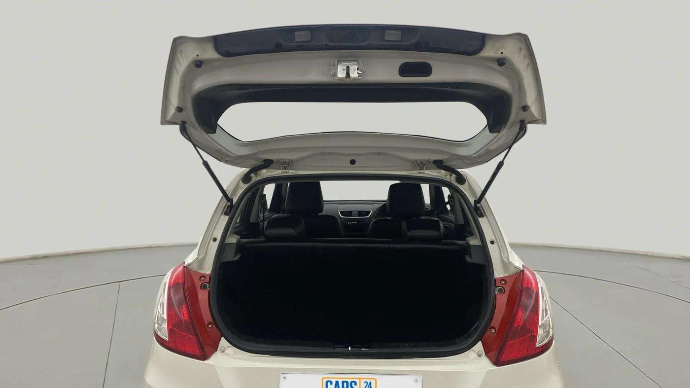 2013 Maruti Swift VXI, Petrol, Manual, 72,818 km, Boot Open Zoomed View
