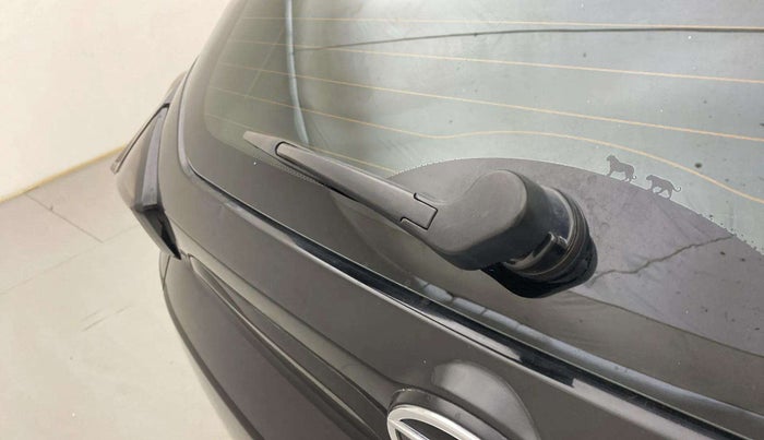 2022 Tata NEXON XZA PLUS (PREMIUM) DIESEL DARK EDITION, Diesel, Automatic, 51,749 km, Rear Wiper