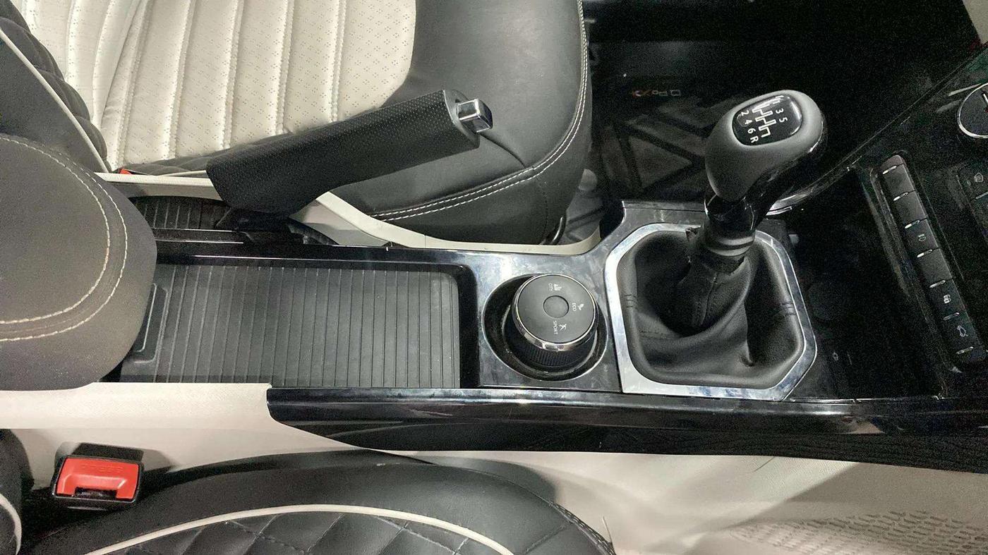 2021 Tata NEXON XZ PLUS PETROL, Petrol, Manual, 43,237 km, Gear Lever