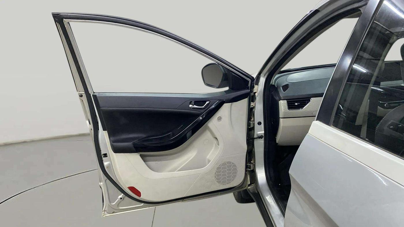 2021 Tata NEXON XZ PLUS PETROL, Petrol, Manual, 43,237 km, LHS Front Door
