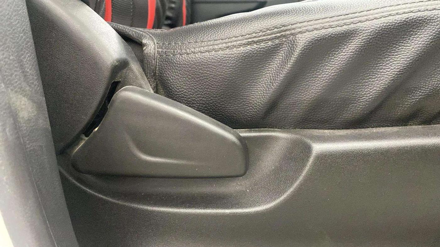 2021 Datsun Redi Go T(O) 1.0 AMT, Petrol, Automatic, 61,339 km, Driver Side Adjustment Panel