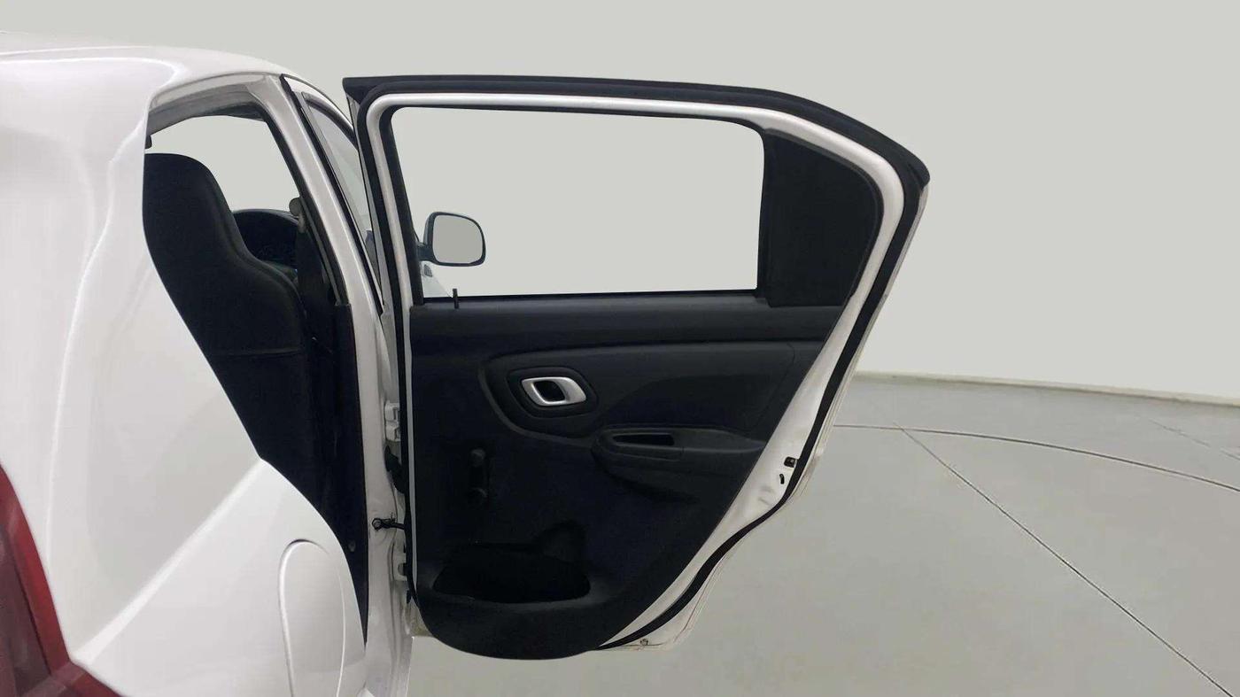 2021 Datsun Redi Go T(O) 1.0 AMT, Petrol, Automatic, 61,339 km, RHS Rear Door
